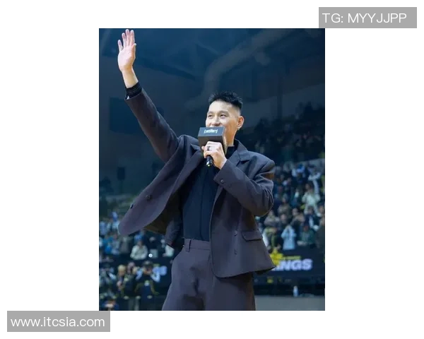 林书豪十佳球集锦回顾展现华人篮球巨星的精彩瞬间与不屈精神