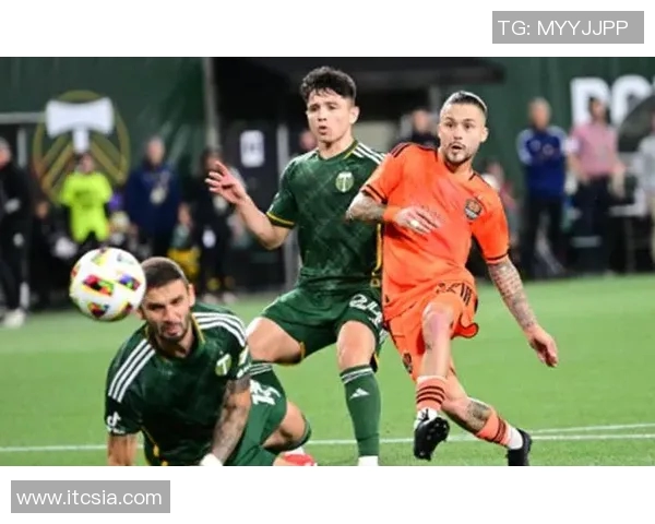 休斯敦迪队与明尼苏达队的精彩对决分析与赛后点评